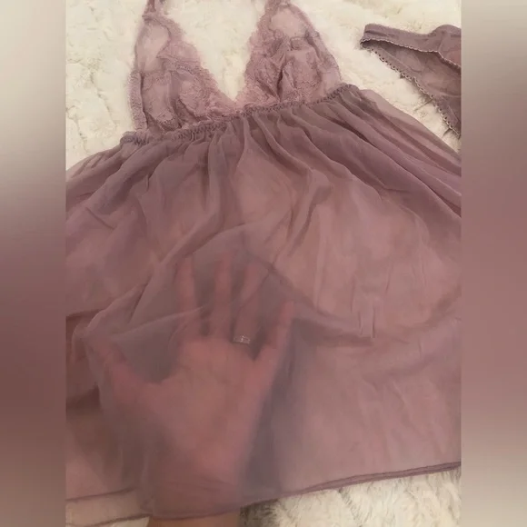 VERY SEXY Victoria’s Secret Small completely sheer lace trim halter babydoll set - Picture 2 of 12